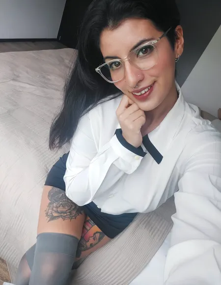 ♡ 𝕵𝖚𝖑𝖎𝖏𝖚 ♡ 𝔜𝔬𝔲𝔯 𝔰𝔴𝔢𝔢𝔱 𝔏𝔞𝔱𝔦𝔫𝔞 𝔤𝔦𝔯𝔩 profile photo
