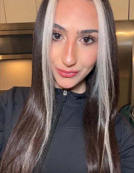 🥛 𝓙𝓾𝓵𝔂 𝓥𝓮𝓵𝓵𝓪 🍌 profile photo