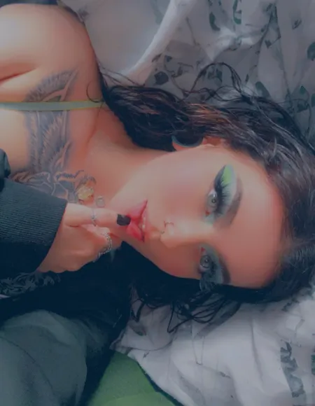 BABYVIXEN - FREE PAGE! profile photo