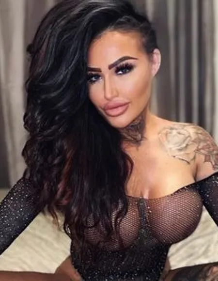 K A T I E G E E profile photo