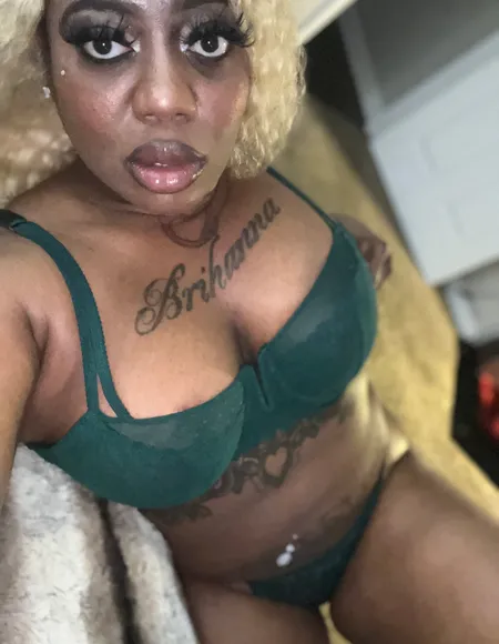 Miss Vee 💋 profile photo