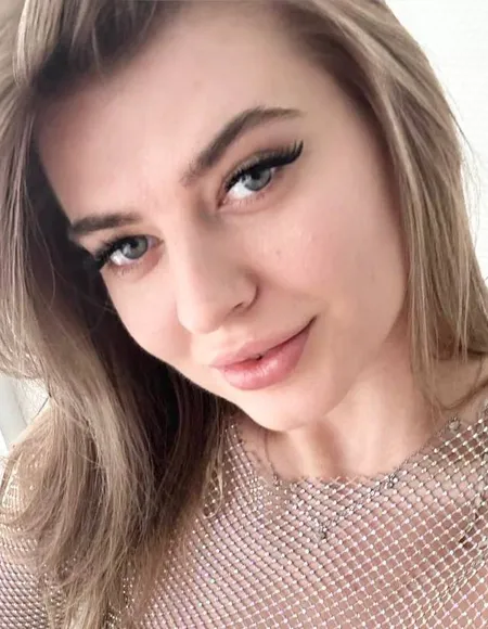 Keri 🐱🇺🇦 profile photo