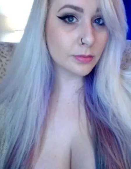 Khaleesi420 profile photo