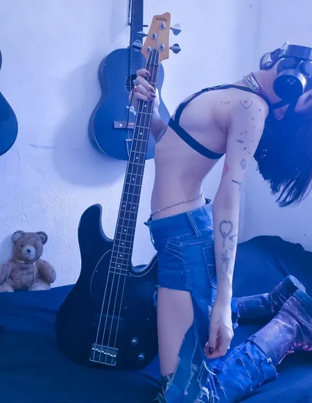 KillerDollBaby🌙 profile photo