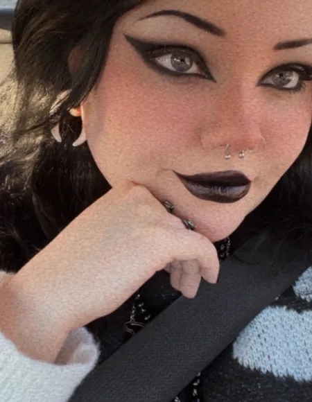 Tired Alt $lut profile photo