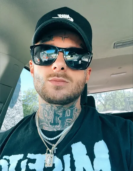 Douggy profile photo