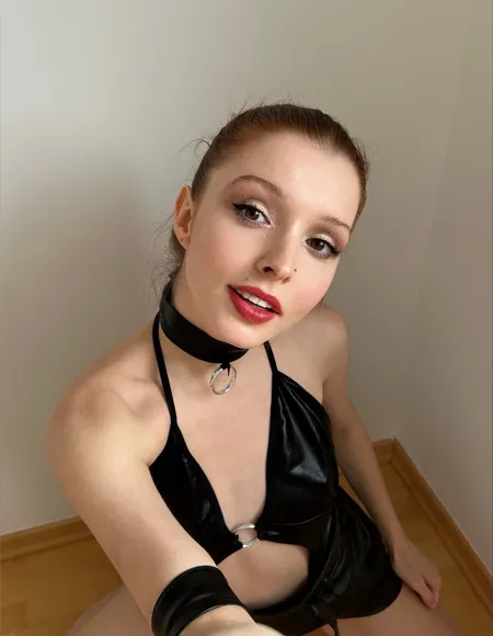 Mary Foxy profile photo