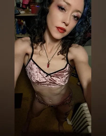 Real bi girl/girl couple 😻😻 profile photo