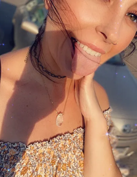 MidwestGirlNextDoor profile photo