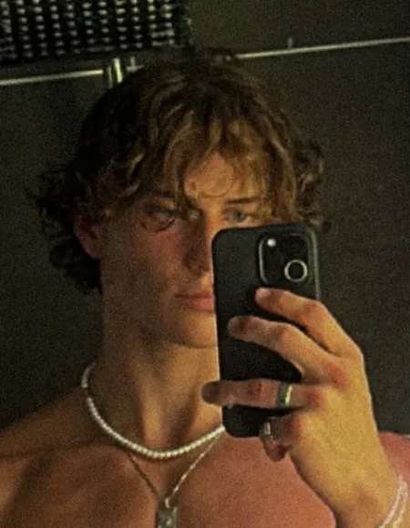 Dorian profile photo