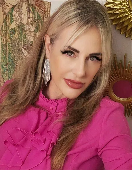 Lady Nina Birch profile photo
