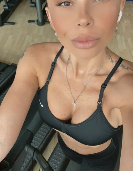 Lana Cross profile photo