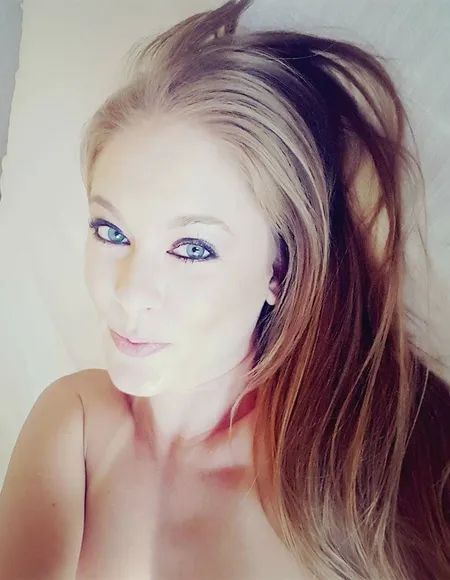 Las Vegas Hotwife profile photo