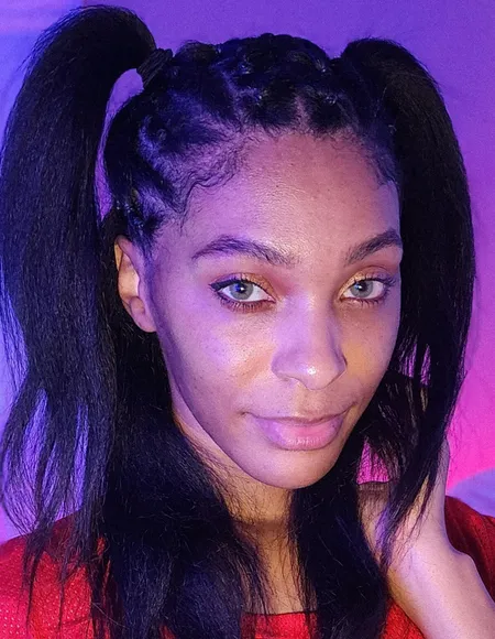 Lavah Moon profile photo