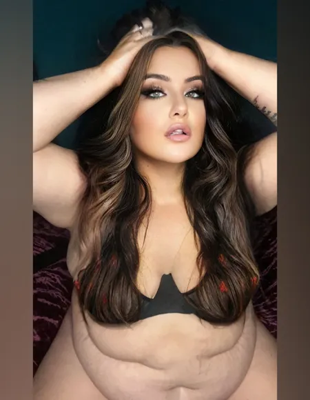 LEAH LUXX profile photo