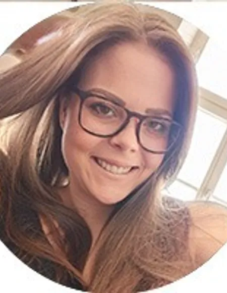 Lea Lovebird profile photo