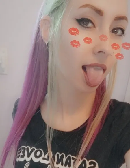 LeenaMouz profile photo