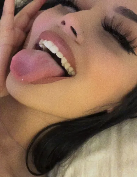 LesbianCvndy profile photo