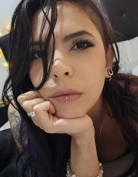LEXXI 💫 𝕍𝕀𝔻𝔼𝕆ℂ𝔸𝕃𝕃 - 𝕌ℕℂ𝔼ℕ𝕊𝕆ℝ𝔼𝔻 profile photo