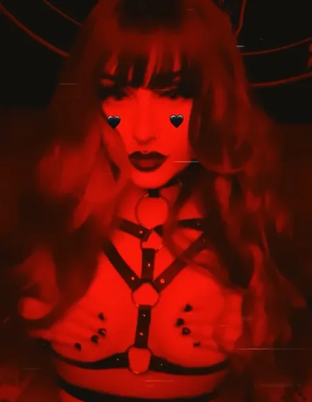 🖤𝕷𝕴𝕷𝖄 𝕽𝕰𝕰𝖁𝕰𝕾 🖤 profile photo