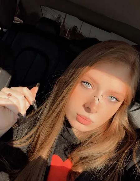 LilRedKinkQueen profile photo