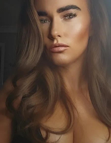 Little Red profile photo