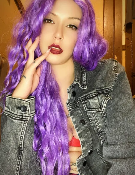 Eliza Jane profile photo