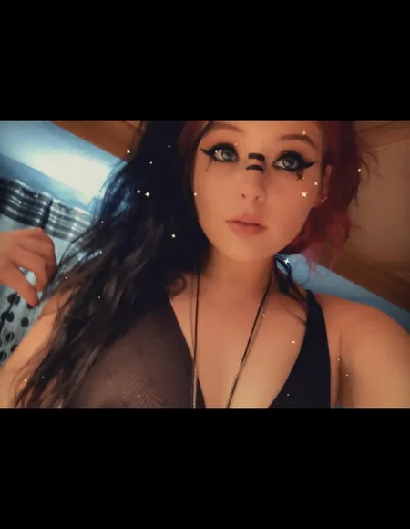 Littlehippyxx profile photo