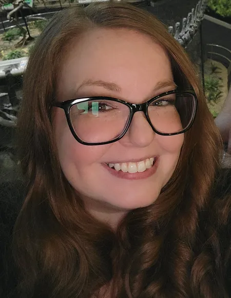 Little Miss Red profile photo