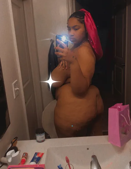 Ms.LixkBaxk profile photo