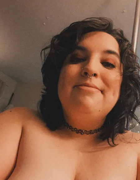 Lola Dick profile photo