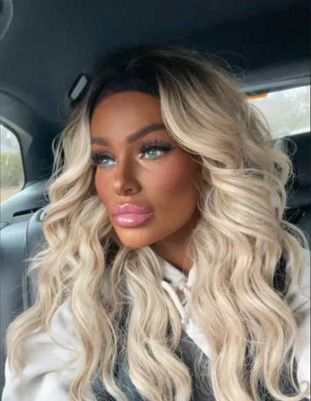 Olivia louise 😈 profile photo