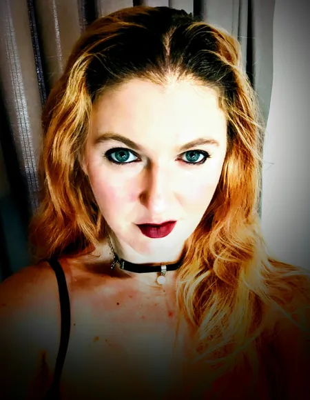 Lou roar profile photo