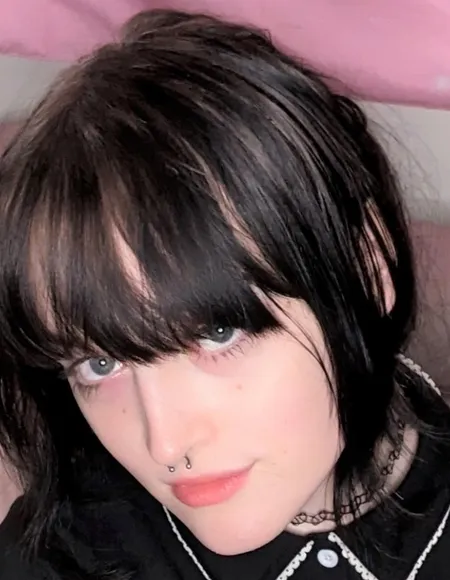 Lola profile photo