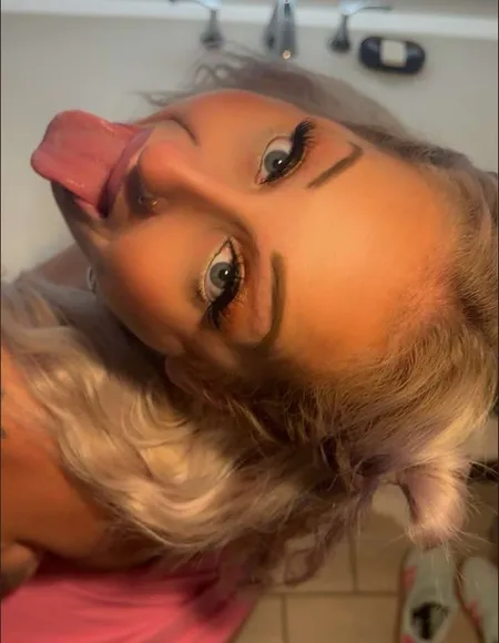 LoveLace profile photo