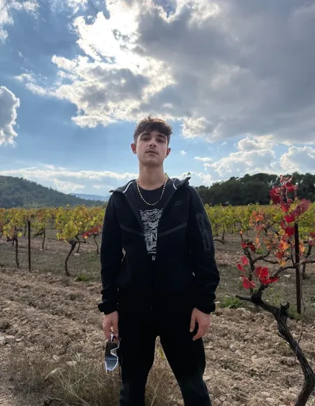 JustLuca profile photo