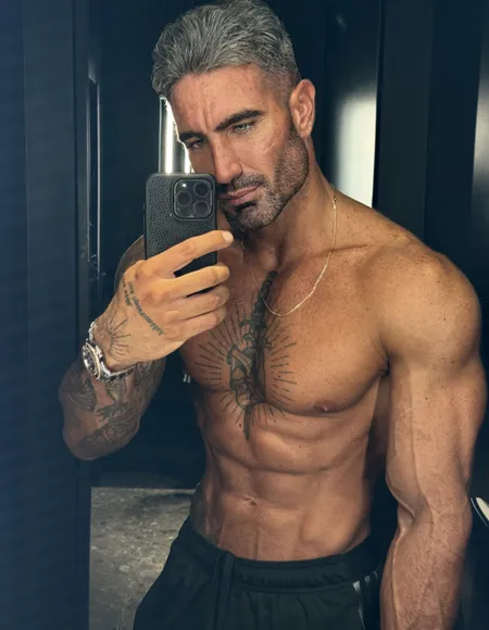 Luke Milan 🇮🇹 profile photo