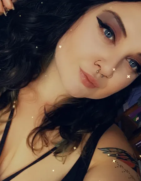 Luna Terra profile photo