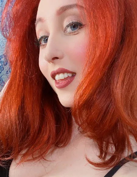 Luna Lain - Redhead Dream profile photo