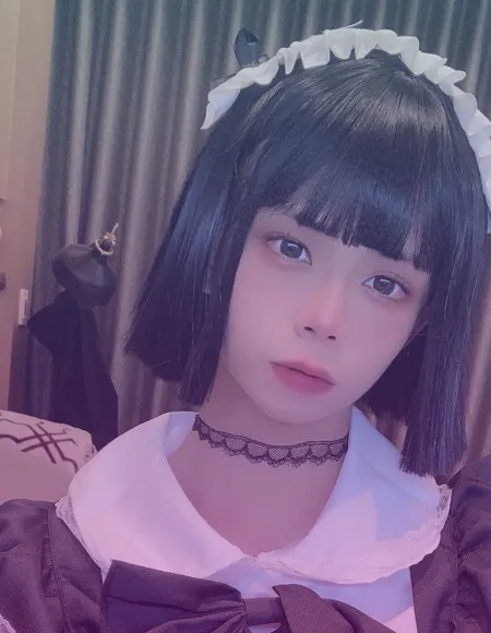 珞珞luoluo profile photo