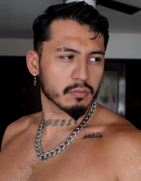 Lux Santana profile photo