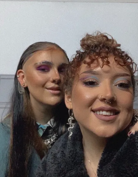 LydiaandSophie profile photo
