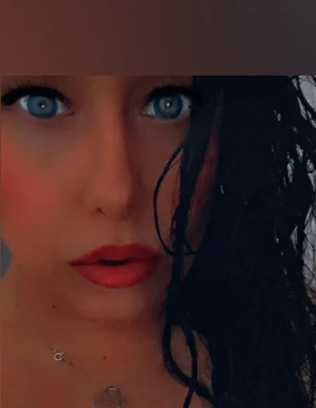 DanniiLynne profile photo