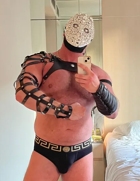 Macho Bull profile photo