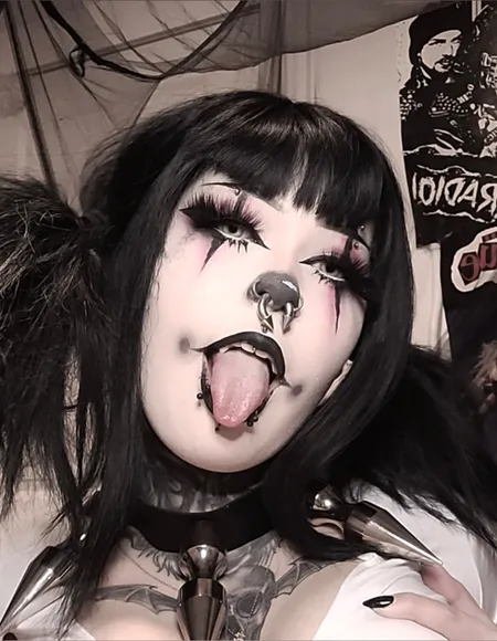 ⛓️‍💥🕷️bunny🕷️⛓️‍💥 profile photo