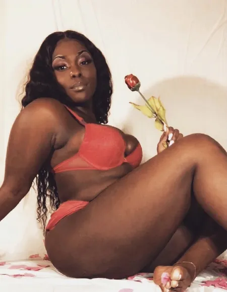 Mahogany_dime profile photo