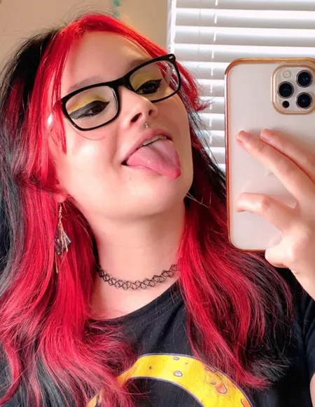 The No PPV Gamergirl in your pocket 🥰🎮💦 profile photo
