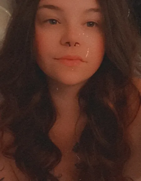 Marie 🍭 profile photo