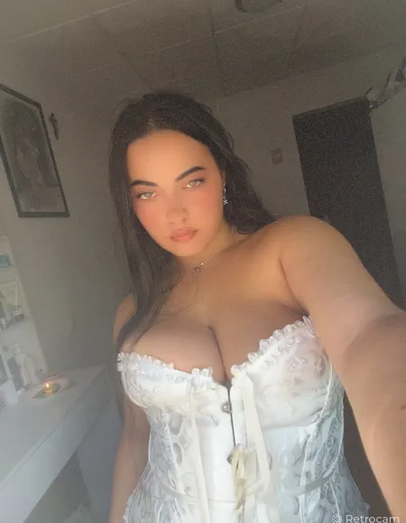β π΄πππππ π΄πππππ β | Chubby Girl profile photo