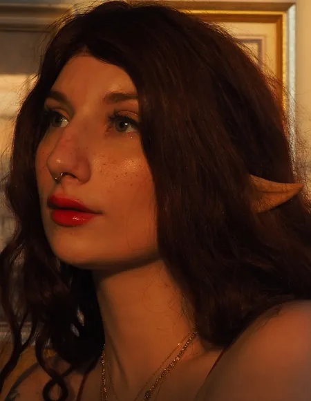 Marina Dove🕊 profile photo
